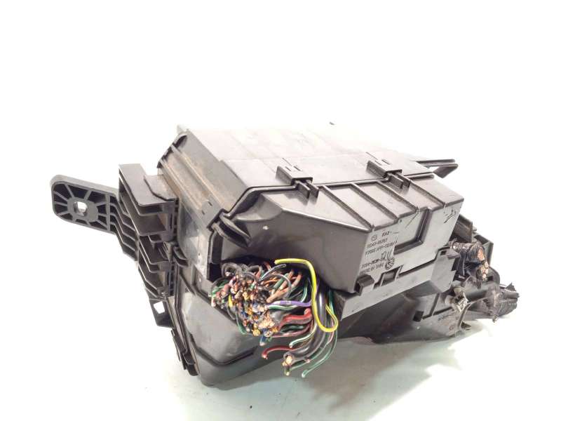 Recambio de caja reles / fusibles para mazda cx-5 2.2 turbodiesel cat referencia OEM IAM KD4566760A  KD4766767 - Negro 3