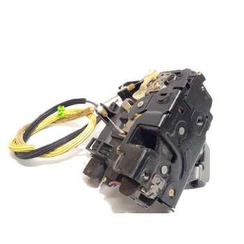 CERRADURA PUERTA TRASERA DERECHA 4B0839016G 