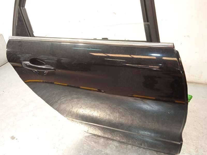 Recambio de puerta trasera derecha para citroën c4 lim. collection referencia OEM IAM 9008X2 - Negro 4