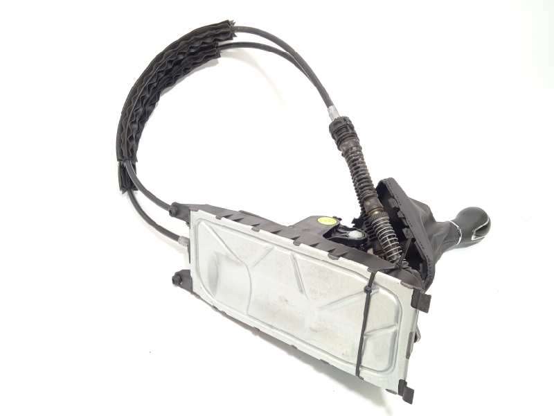 Recambio de palanca cambio para seat ibiza (kj1) style referencia OEM IAM 2Q0711049K - Blanco 3