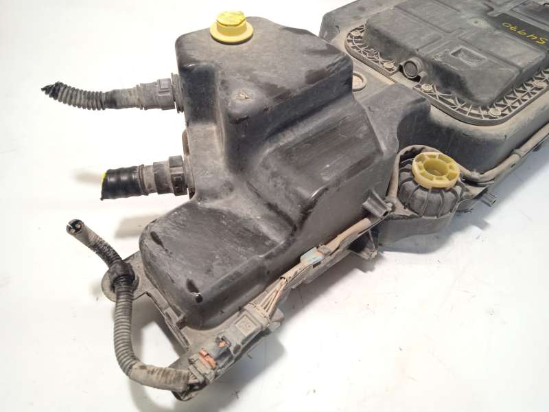 Recambio de deposito aditivo fap adblue para peugeot boxer furgoneta 2.0 bluehdi 130 referencia OEM IAM 9818716680 - Blanco 2