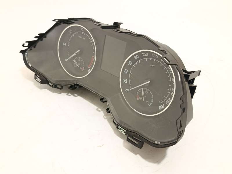 Recambio de cuadro instrumentos para skoda superb iii station wagon (3v5) 2.0 tdi referencia OEM IAM 3V0920751 2
