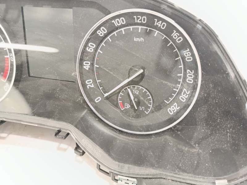 Recambio de cuadro instrumentos para skoda superb iii station wagon (3v5) 2.0 tdi referencia OEM IAM 3V0920751 4