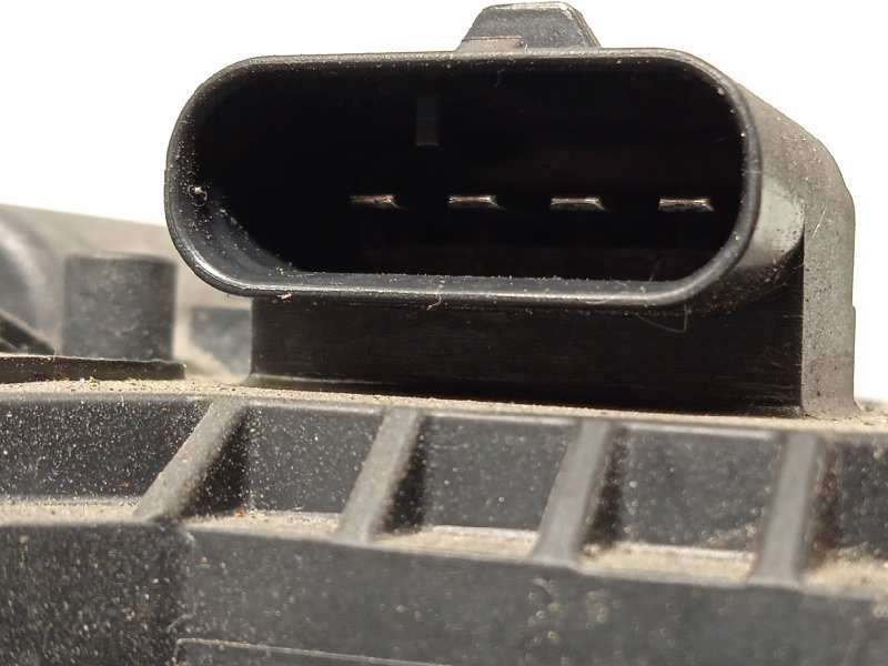 Recambio de motor limpia delantero para mercedes-benz clase cls (w218) cls 250 cdi be (218.303) referencia OEM IAM A2128201240 1 6