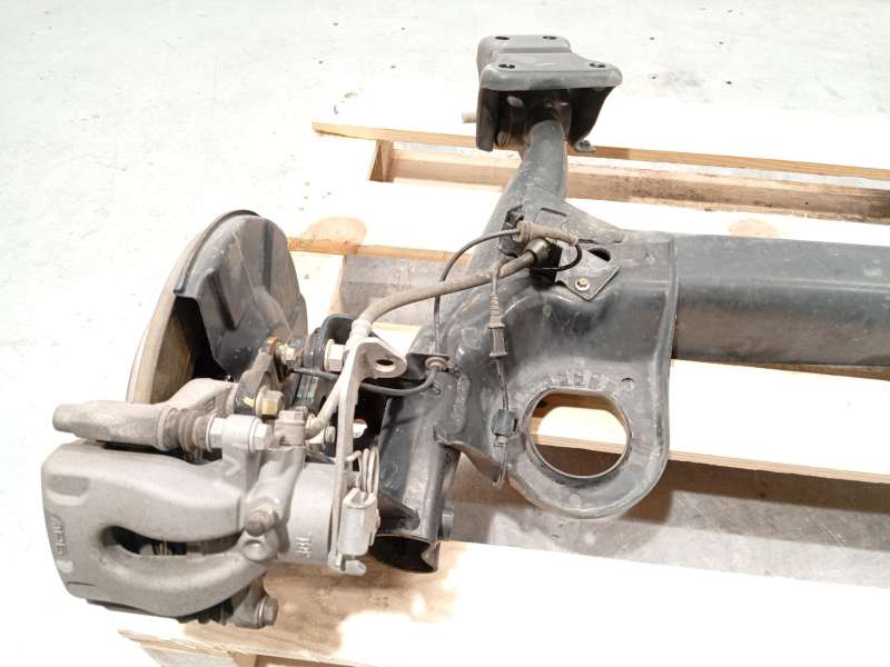 Recambio de puente trasero para mg zs suv (azs1) 1.5 vti referencia OEM IAM 11066668 2