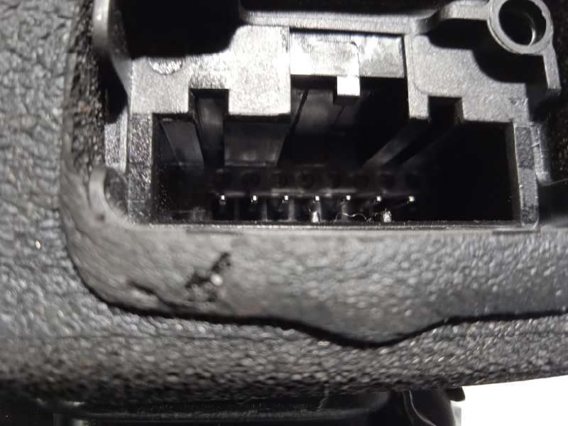 Recambio de cerradura puerta delantera derecha para volkswagen polo 1.0 tsi referencia OEM IAM 5TB837016A - Naranja 3