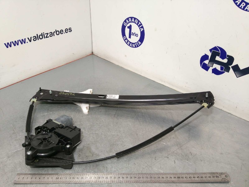 ELEVALUNAS TRASERO DERECHO 5TA839462B 5Q0959812E