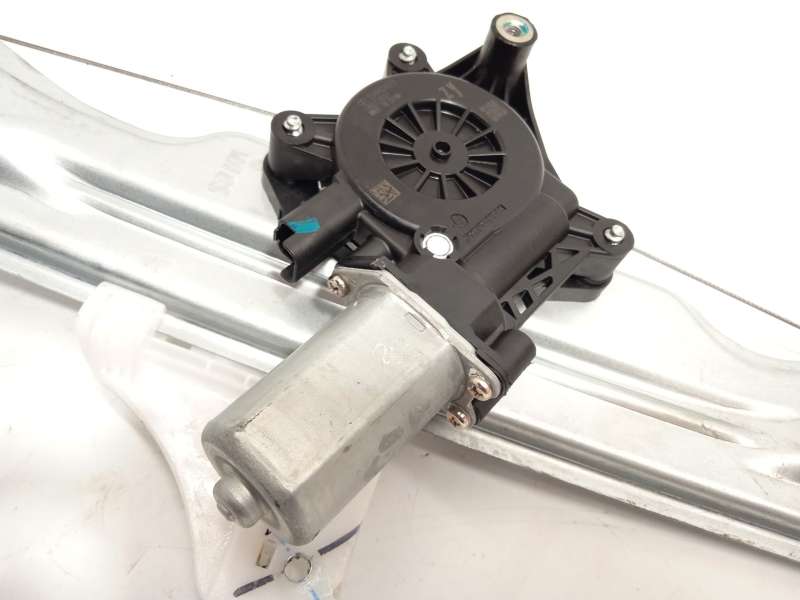 Recambio de elevalunas trasero derecho para mg zs suv (azs1) 1.5 vti referencia OEM IAM 10233938 - Negro 2