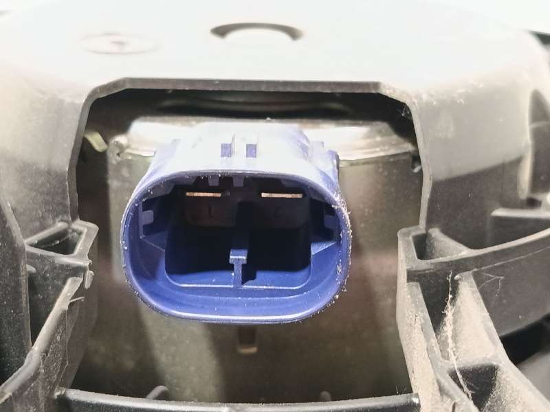 Recambio de electroventilador para renault captur i (j5_, h5_) 1.2 tce 120 referencia OEM IAM 214818009R - Azul 4
