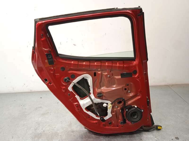 Recambio de puerta trasera izquierda para renault clio iv 1.5 dci diesel fap referencia OEM IAM 821016892R - Rojo 6