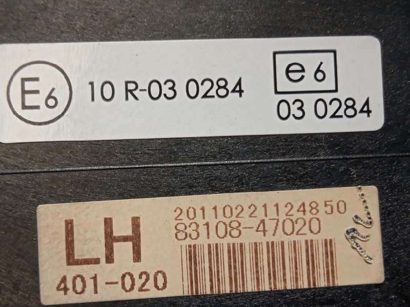 Recambio de pantalla multifuncion para toyota prius (nhw30) 1.8 16v cat (híbrido) referencia OEM IAM 8310847020 - Blanco 4