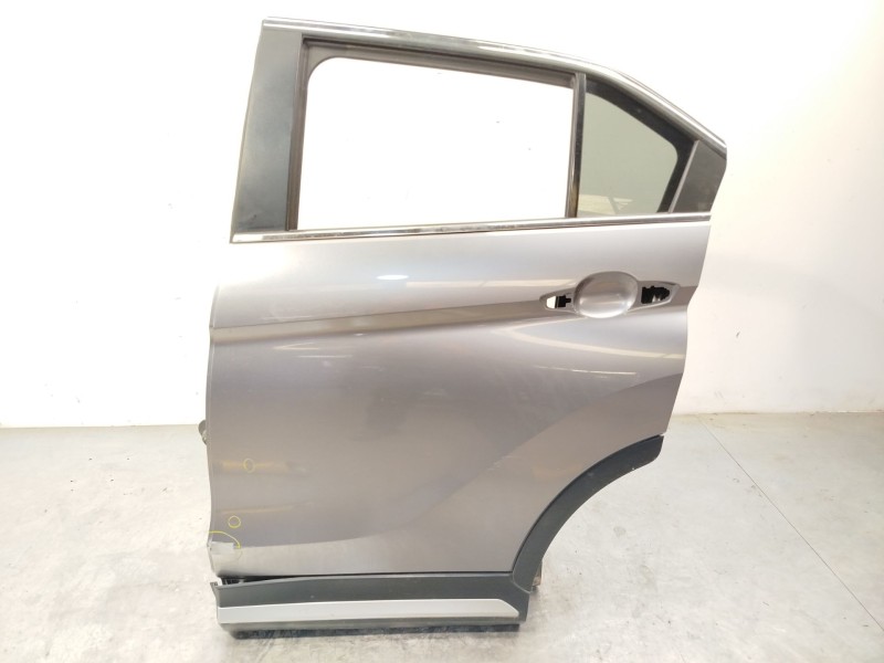 PUERTA TRASERA IZQUIERDA 67004F4010 