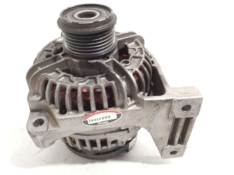 Recambio de alternador para volvo s60 i (384) 2.4 referencia OEM IAM RAA22841  0124515054 3
