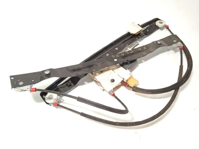 ELEVALUNAS DELANTERO DERECHO 6M21U23200BP 0130822286