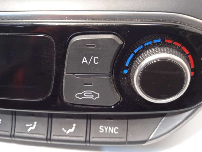 Recambio de mando climatizador para hyundai i30 (pd) select referencia OEM IAM 97250G4251 97250G4251VCA - Azul 4