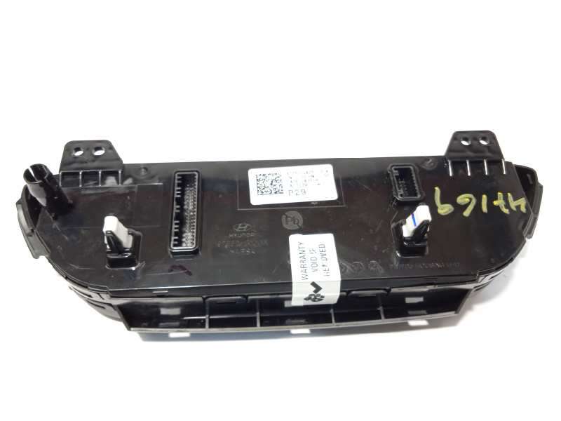 Recambio de mando climatizador para hyundai i30 (pd) select referencia OEM IAM 97250G4251 97250G4251VCA - Azul 5