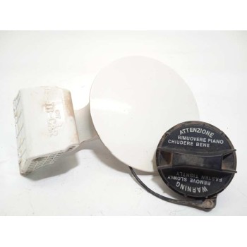 TAPA EXTERIOR COMBUSTIBLE 69510C7000 