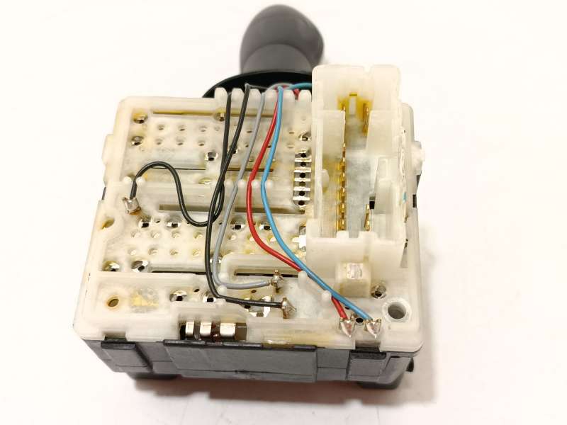 Recambio de mando limpia para renault captur i (j5_, h5_) 1.2 tce 120 referencia OEM IAM 255676085R  E106703251 - Azul 4