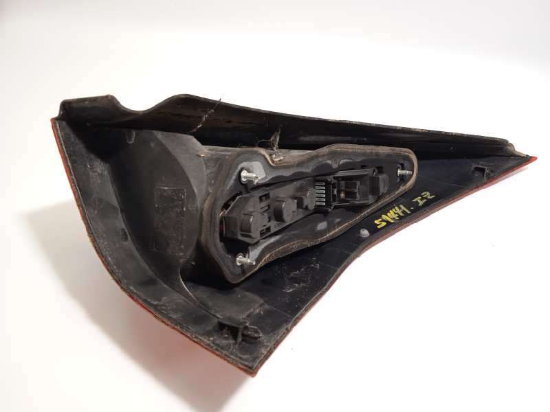 Recambio de piloto trasero izquierdo para renault megane ii familiar 1.5 dci diesel referencia OEM IAM 8200142684 - Gris 3