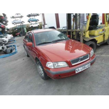 volvo s40 berlina del año 1998