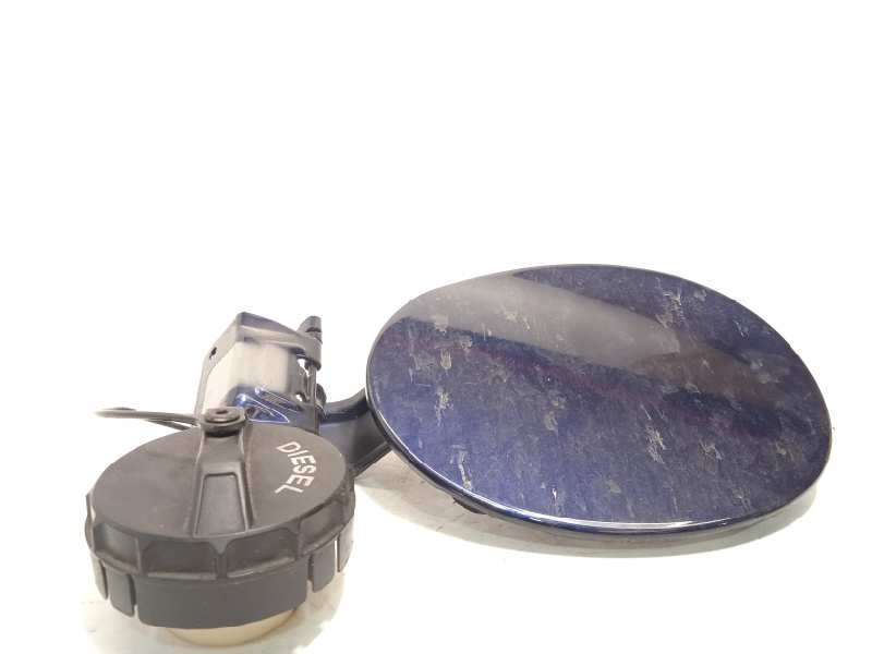 TAPA EXTERIOR COMBUSTIBLE B09556890F EH4442410