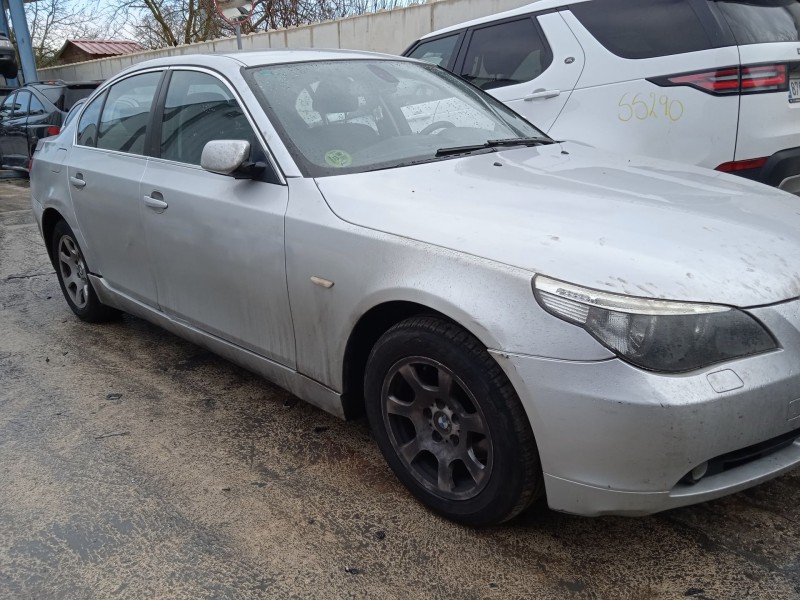 BMW 5 (E60)