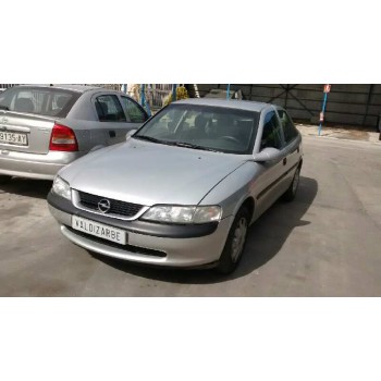 opel vectra b berlina del año 1997