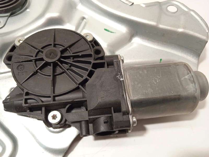 Recambio de elevalunas delantero izquierdo para hyundai ix35 1.6 cat referencia OEM IAM 824702Y000  813102Y000 - Blanco 2
