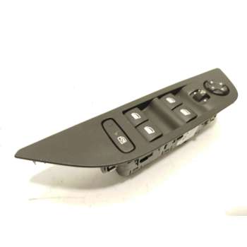MANDO ELEVALUNAS DELANTERO IZQUIERDO 98421760ZD 
