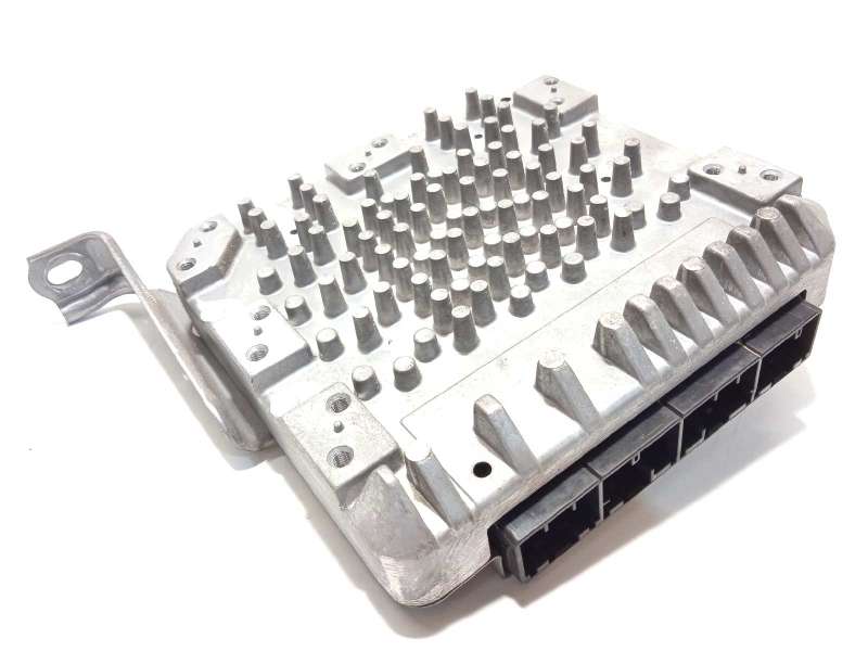 Recambio de centralita abs para toyota prius (nhw20) 1.5 cat referencia OEM IAM 8954047130 - Blanco 3