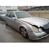 mercedes-benz clase e (w211) berlina del año 2002