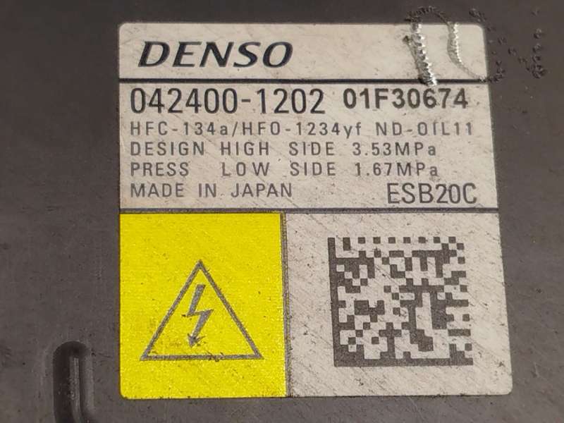 Recambio de compresor aire acondicionado para toyota corolla sedán (_e21_) 1.8 vvti hybrid (zwe211, mzea12) referencia OEM IAM 0 4