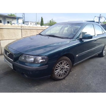 volvo s60 berlina del año 2004