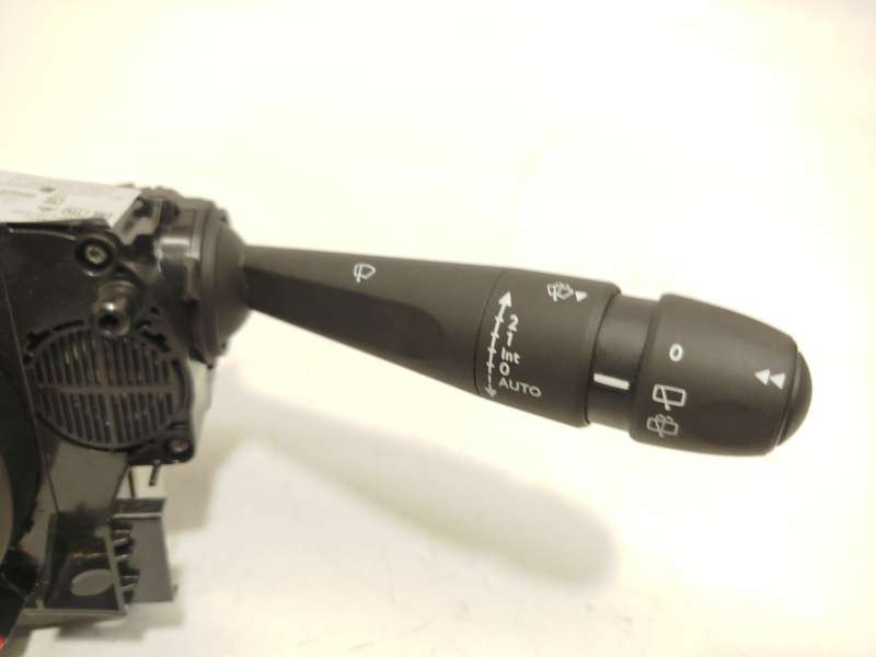 Recambio de mando intermitentes para peugeot 2008 ii (ud_, us_, uy_, uj_, ur_, uc_) 1.2 puretech 100 referencia OEM IAM 98369258 - Negro 4