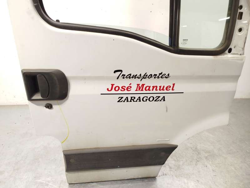 Recambio de puerta delantera derecha para iveco daily iv caja/chasis 35c15 referencia OEM IAM 99460120 - Blanco 2