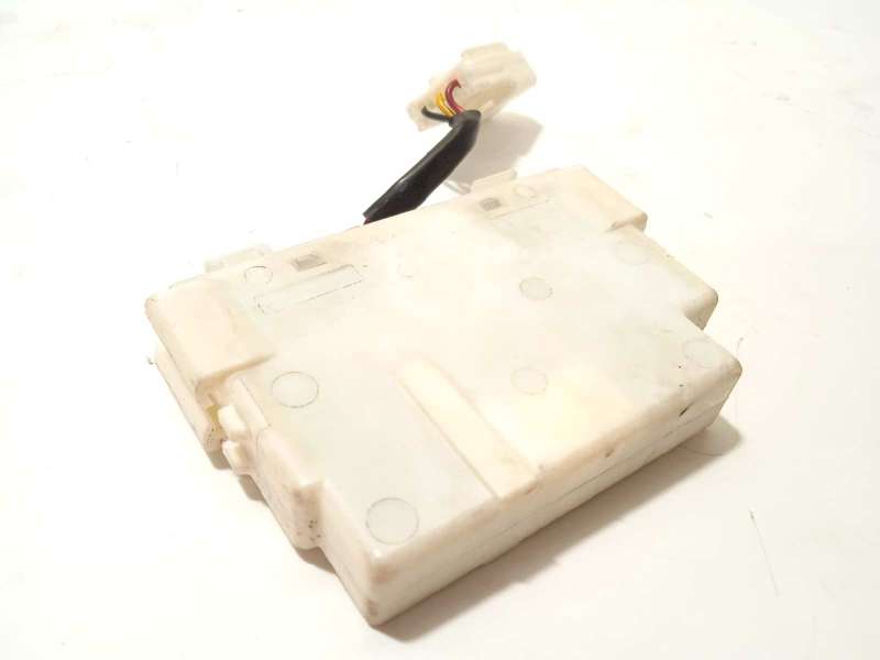 Recambio de modulo electronico para toyota prius (nhw20) 1.5 cat referencia OEM IAM 8999247010  626424000 - Blanco 2