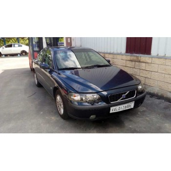 volvo s60 berlina del año 2004