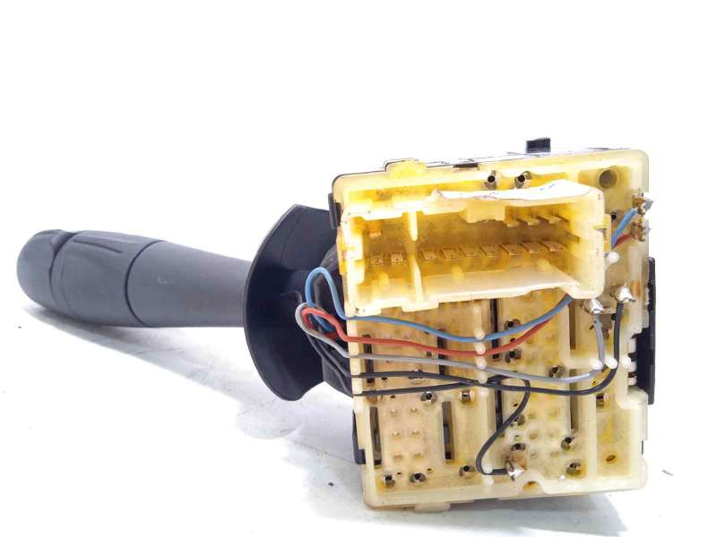 Recambio de mando limpia para renault captur dynamique referencia OEM IAM 255675887R  255405718R 2