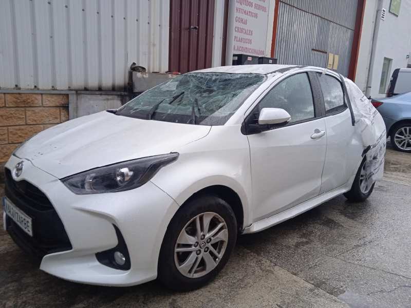 TOYOTA YARIS (KSP211