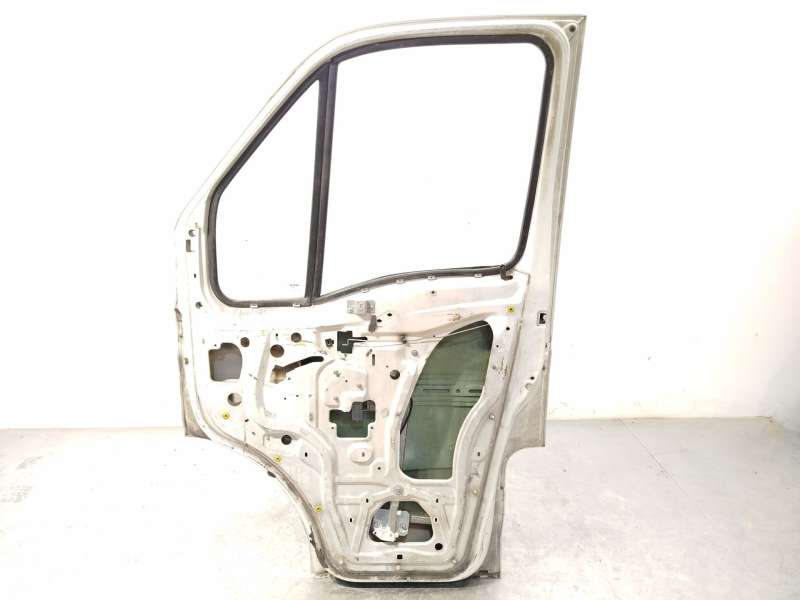 Recambio de puerta delantera derecha para iveco daily iv caja/chasis 35c15 referencia OEM IAM 99460120 - Blanco 9