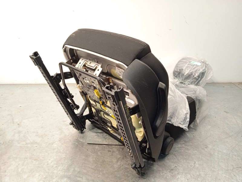Recambio de juego asientos completo para kia xceed 1.0 tgdi cat referencia OEM IAM 88500J7040 88600J7000 89400J7020AZL 7