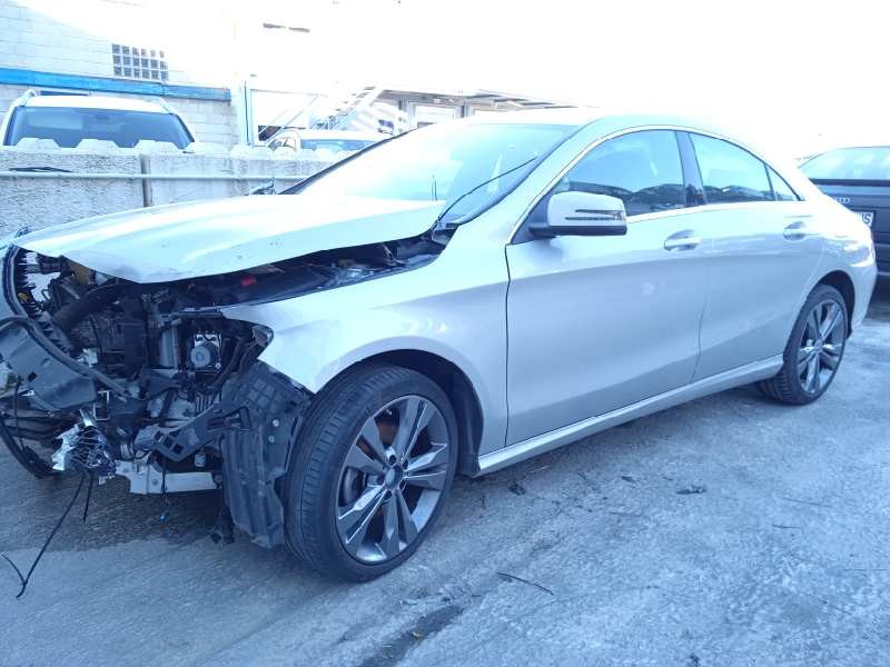 MERCEDES-BENZ CLASE CLA (W117)