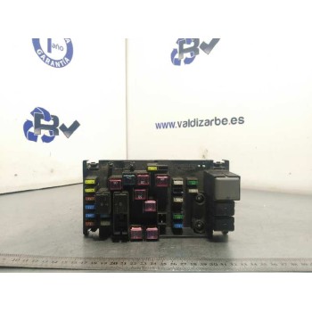 Recambio de caja reles / fusibles para subaru forester s12 2.0 diesel cat referencia OEM IAM 82241SG040  