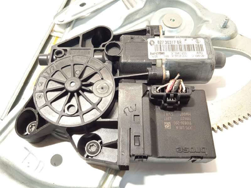 Recambio de elevalunas trasero derecho para renault scenic iii dynamique referencia OEM IAM 827303178R 3