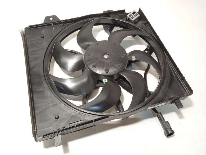 Recambio de electroventilador para peugeot 208 (p2) active referencia OEM IAM 9823959280 - Blanco 3