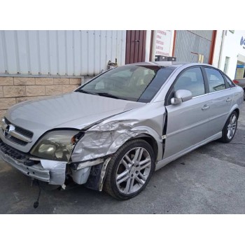 opel vectra c berlina del año 2003