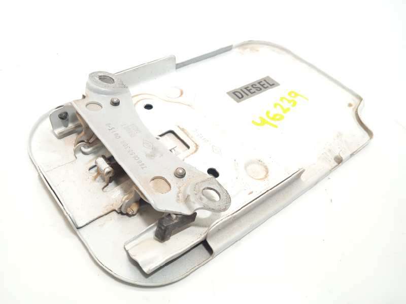 Recambio de tapa exterior combustible para dacia dokker ambiance referencia OEM IAM 788330558R - Blanco 2