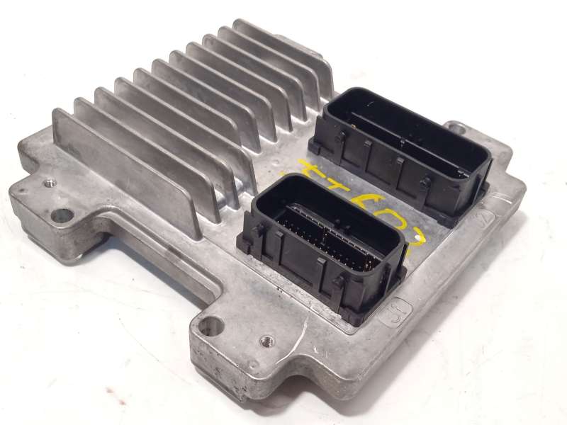 Recambio de centralita motor uce para opel meriva b monospace (s10) 1.4 lpg (75) referencia OEM IAM 12659379 - Blanco 2