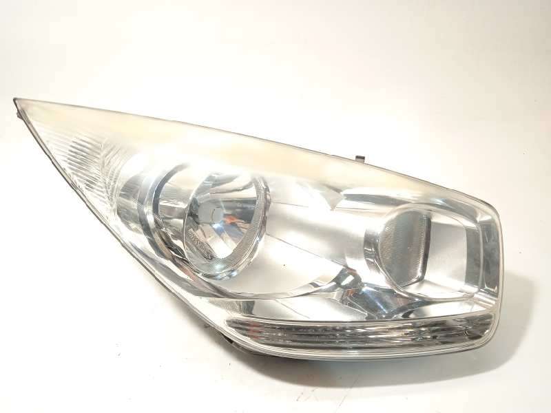 Recambio de faro derecho para kia venga drive referencia OEM IAM 921021P000 2