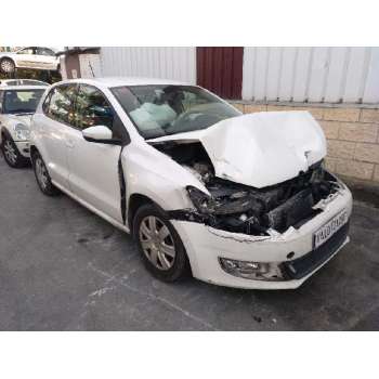VOLKSWAGEN POLO (6R1)